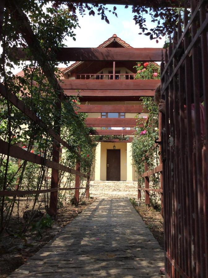 Villa Rosa Navodari Luaran gambar